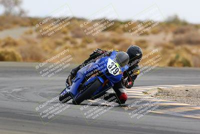 media/Feb-27-2022-CVMA (Sun) [[a3977b6969]]/Race 6 500 Supersport-350 Supersport (Holeshot)/